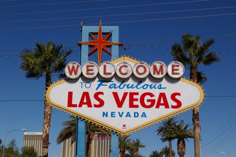 Atrakcyjny urlop w niesamowitym SLS Las Vegas!